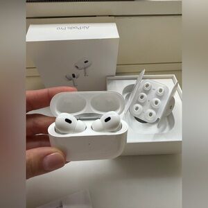 Apple AirPods Pro 2nd Generation